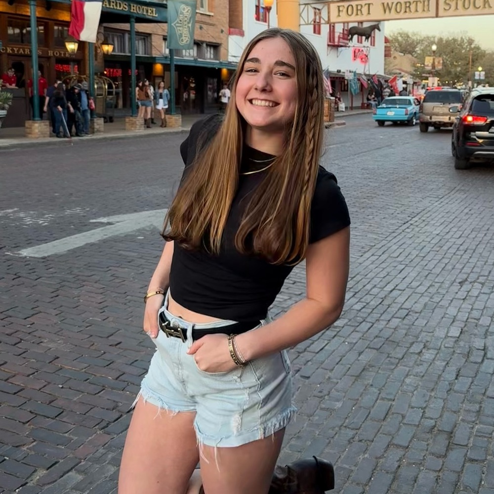 Meet your Posher, Scarlett